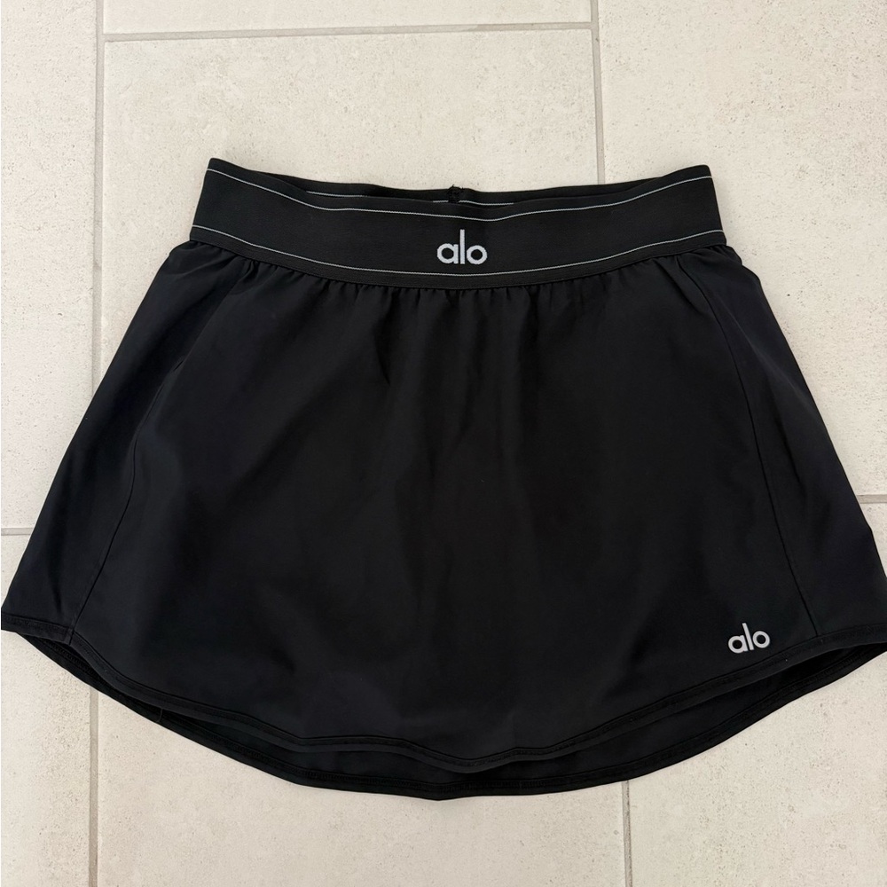 Alo Skort